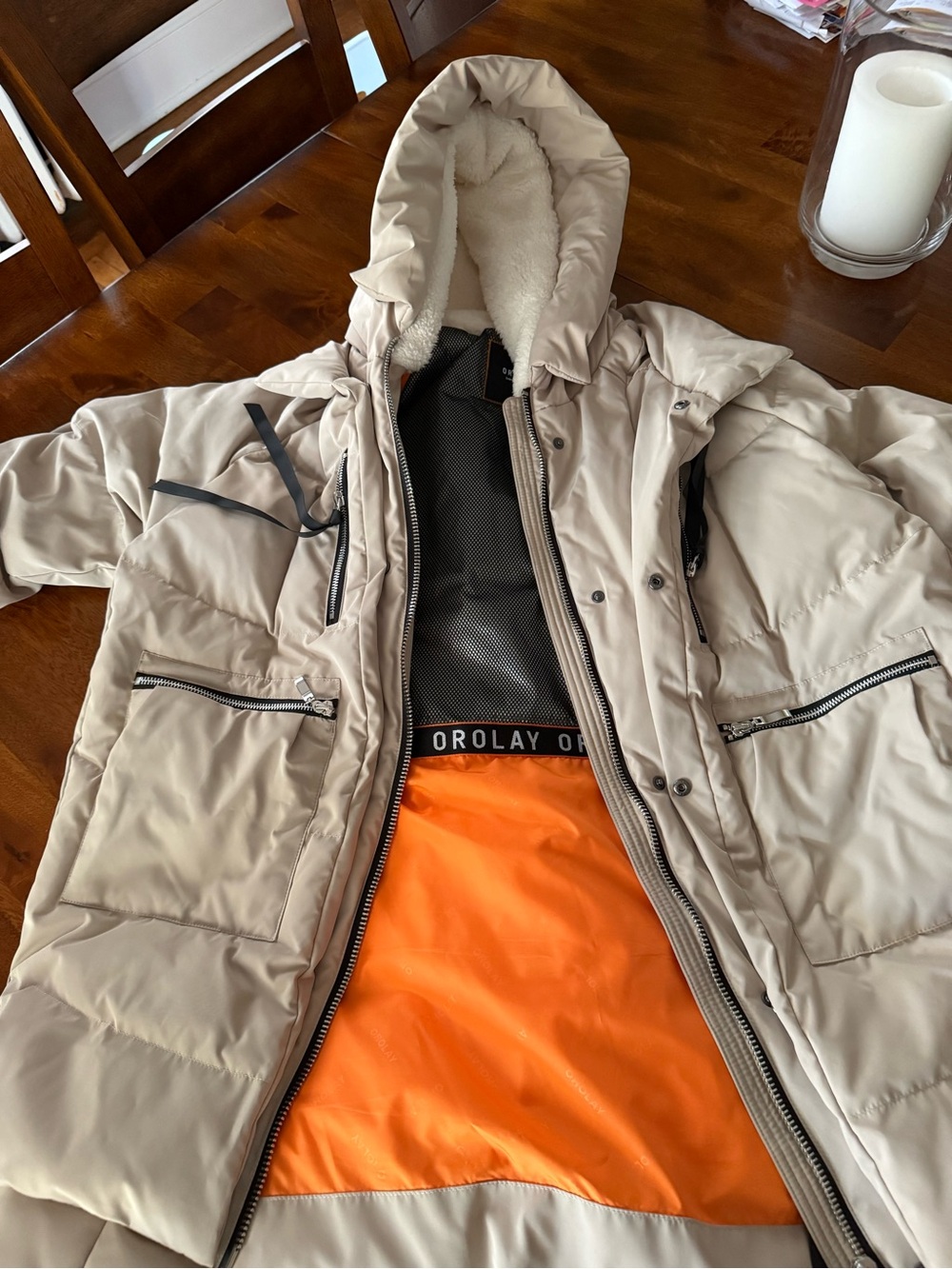 Orolay Cream  Black and Orange Padded Jacket Interior with Cream Sherpa Lining